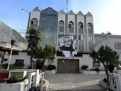 Assad Tumbang, Iran Evakuasi 4.000 Warganya dari Suriah