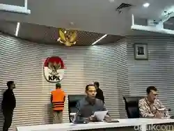 KPK Menahan Satu Tersangka Kasus APD Kemenkes yang Merugikan Negara Rp 319 M
