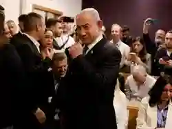 Pertama Kalinya, Netanyahu Hadiri Sidang Kasus Korupsi